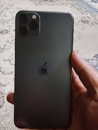 ايفون 11 برو ماكس • ٢٥٦ • بطارية ١٠٠