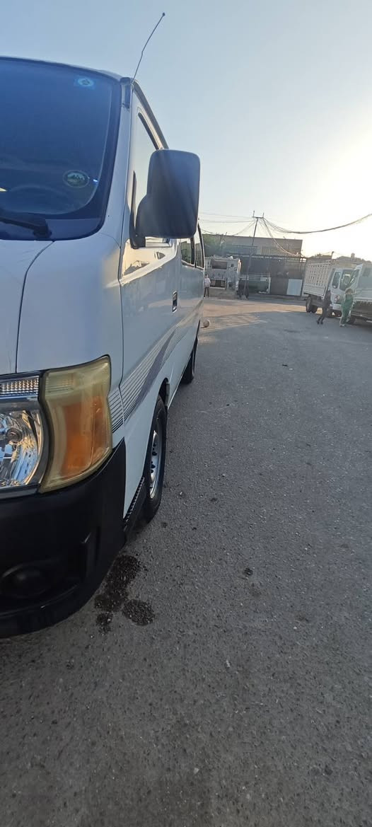 السلام عليكم نسيان 2010 رقم بغداد انكليزي بسمي محرك وكير شواصي خير من الله السياره بيها ضربه من جوه بل طويله والباقي صبغ مكانات السعر 100 💯 مكان بغداد الرقم ***********
