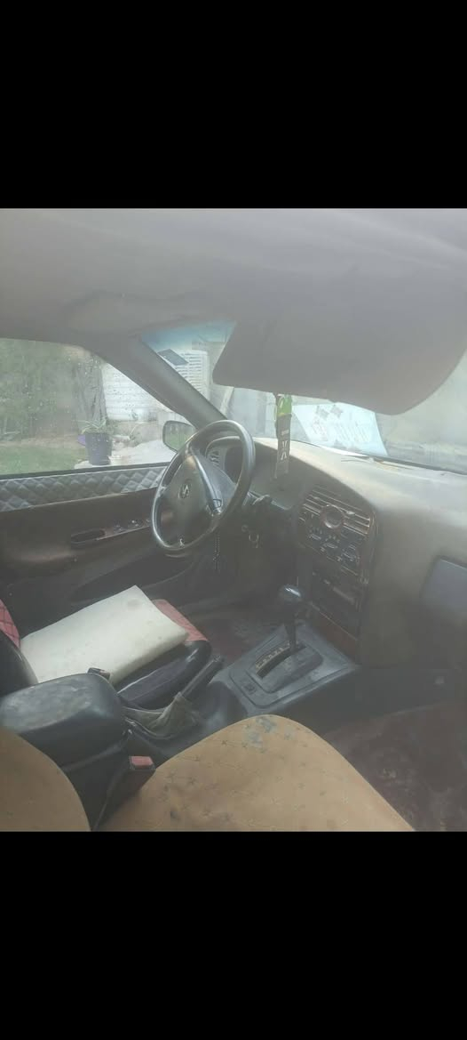 السلام وعليكم للبيع دايو برنس فراشه رقم بغداد انكليزي سنويه جديده محرك مفتوح كير اوتو السياره جاهزه ومناسبه تخم تاير دواخل حلوه السياره مال شغل  السعر 28 وبيهة مجال بسيط مكان السياره بغداد المكاسب  رقم الهاتف
***********
