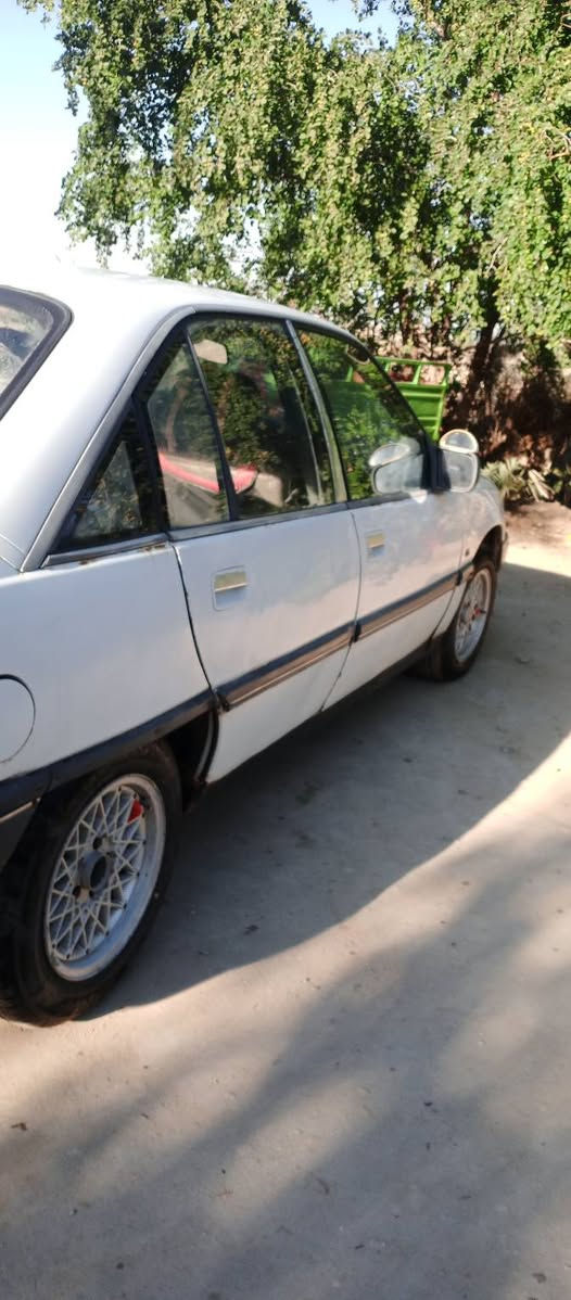 السلام عليكم اوبل او ميكا البيع مديل 90رقم القادسيه سيارة جاهزه محرك كير عادي كهربايات شغل صدر نضيف  تخم تايرات جديد   السعر 26وبيه مجال قليل العنون الحمزه الشرقي رقم الهاتف *********** واتساب ***********
