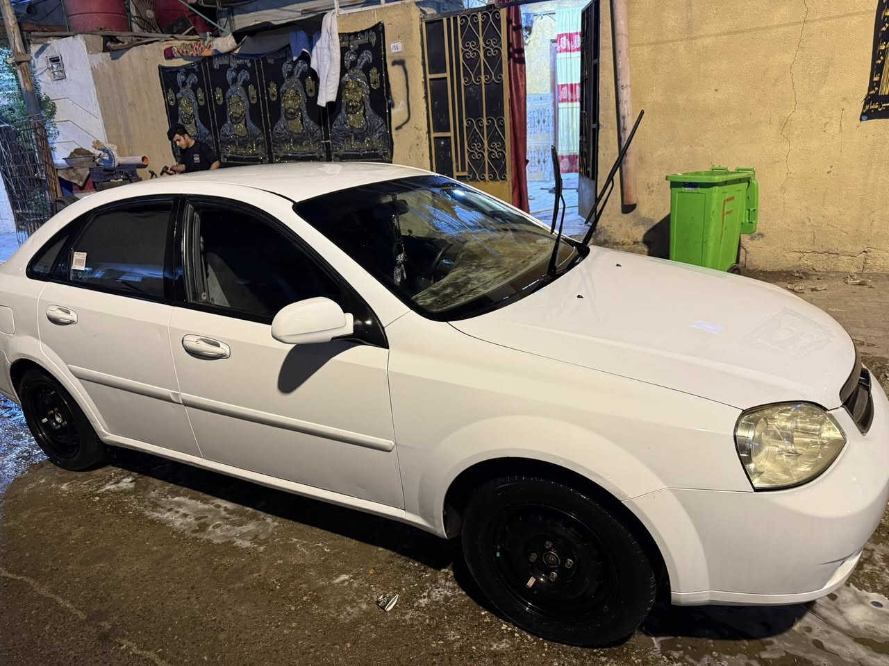 السلام عليكم اوبتره موديل2011 السياره خليجيه االسياره  كير محرك مكفولات حداديه صدر كله جديد عليها ادامه كامله  بيه بارد بل مكدر الامامي وبارد وصبغ بل مدكر الخلفي  والباقي كل كفاله  السياره احله من الصوره السعر 77 وبيهه مجال العنوان البصره ***********
