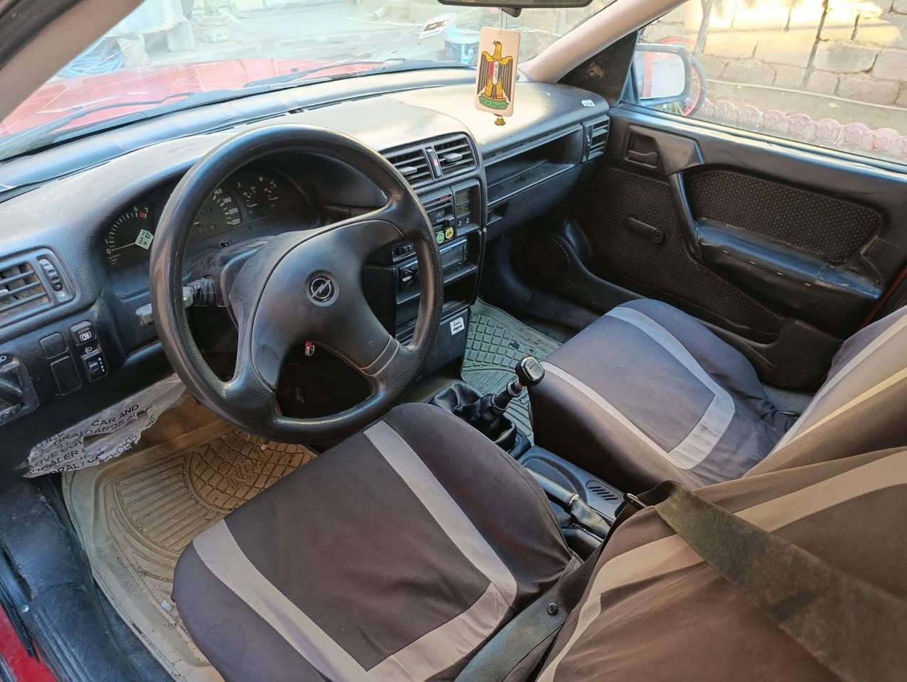 للبيع فقط
موديل 1993
رقم كركوك مشروع وطني سنويه لحد 2029
بطاقه دفتر بانزين بيها
حجم 18
كير. عادي
سقف سلايد
ABS
باور
كير محرك بالشرط لاصرف لا بخار
بدون ضرر شرط
بيها صبغ فقط جاملغين خلفي وجنطه وباقي كلين بدون صبغ شرط
سياره نظيف مال بيت احلى من صوره
مكان كركوك
سعر 36
*********** كركوك, العراق
