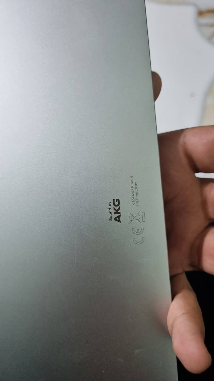 ايباد سامسونج اس ٧ ذاكرة ١٢٨
سعر ١٨٠ الف واسط ***********
