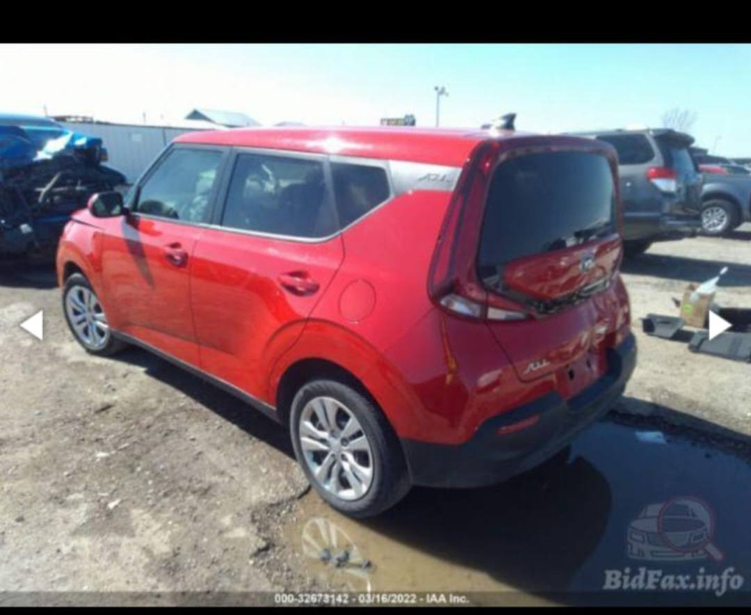 السلام عليكم اخوان عندي كيا صول ٢٠٢٠ رقم اربيل دولي بدون صبغ بدون تبديل وبدون دواخل بيه خشم بنيد بارد وخشم جاملغ بارد فقط ولباقي مكفول 
السعر ١٣٨ وبيه مجال قليل 
مكاني بابل قرب سيطره الاثار ***********
