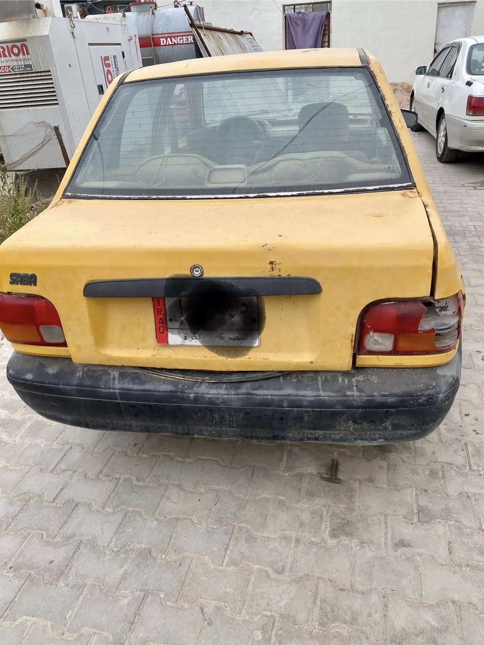 سايبه 2011 رقم بصره مااندل راعيها السيارة مكينتها شغاله بس متروك صار فتره السعر 5 اوراق مكانها سماوه رميثة ***********
