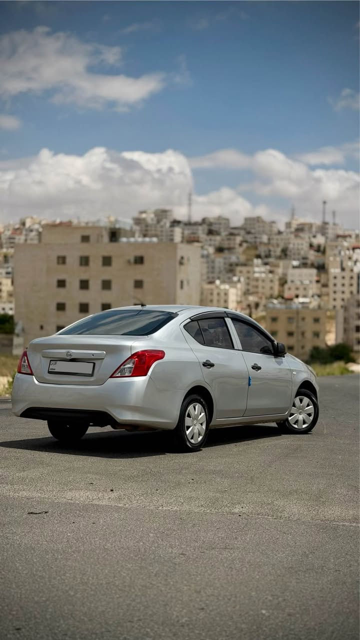 نيسان صني 2016 — خصوصي الأصلي (فحص كامل)

***********️⃣7️⃣9️⃣3️⃣6️⃣8️⃣8️⃣8️⃣3️⃣7️⃣
‎📍مالك ثاني من الشركة
📍ممشى 130 ألف كم فقط
📍سيارة اقتصادية جداً بالاستهلاك
⛽ تمشي بالتنكة تقريباً:
• 270 كم داخلي
• 300 كم خارجي

السيارة فيها العديد من الإضافات، أهمها:
•جير أوتوماتيك
•مكيف حامي / بارد ممتاز
•فرش جلد
•تلبيسة جلد لحماية سقف السيارة من الداخل
•المسجل الأصلي ويدعم USB & AUX & CD
•قزاز كهرباء
•عداد لكشف الأعطال
•غرفة بيج نظيفة مع فرش جلد أسود
•ميزة إعادة ضبط (Reset) للأعطال مع وضعية استعراض ومميزات إضافية
*ويوجد العديد من الاضافات*

*أعتذر من التجار*
الله يبارك لصاحب النصيب عمان, محافظة عمان


**إذا كنت صاحب هذا الإعلان وتريد حذفه لأي سبب، رجاءا أرسل رسالة إلى الدعم الفني**