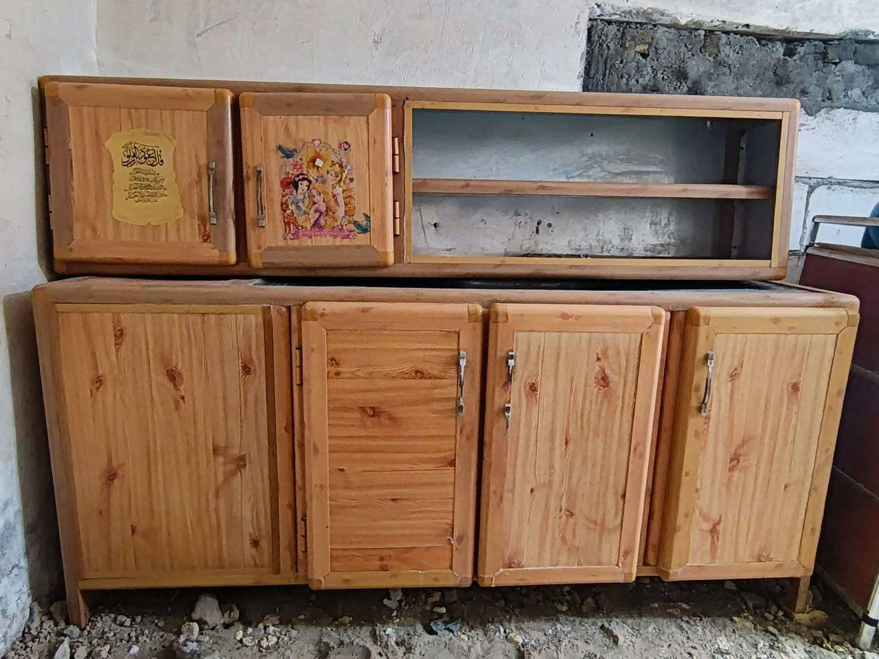 للبيع كاونتر مترين نضيف السعر 125 وبي مجال بسيط


**إذا كنت صاحب هذا الإعلان وتريد حذفه لأي سبب، رجاءا أرسل رسالة إلى الدعم الفني**