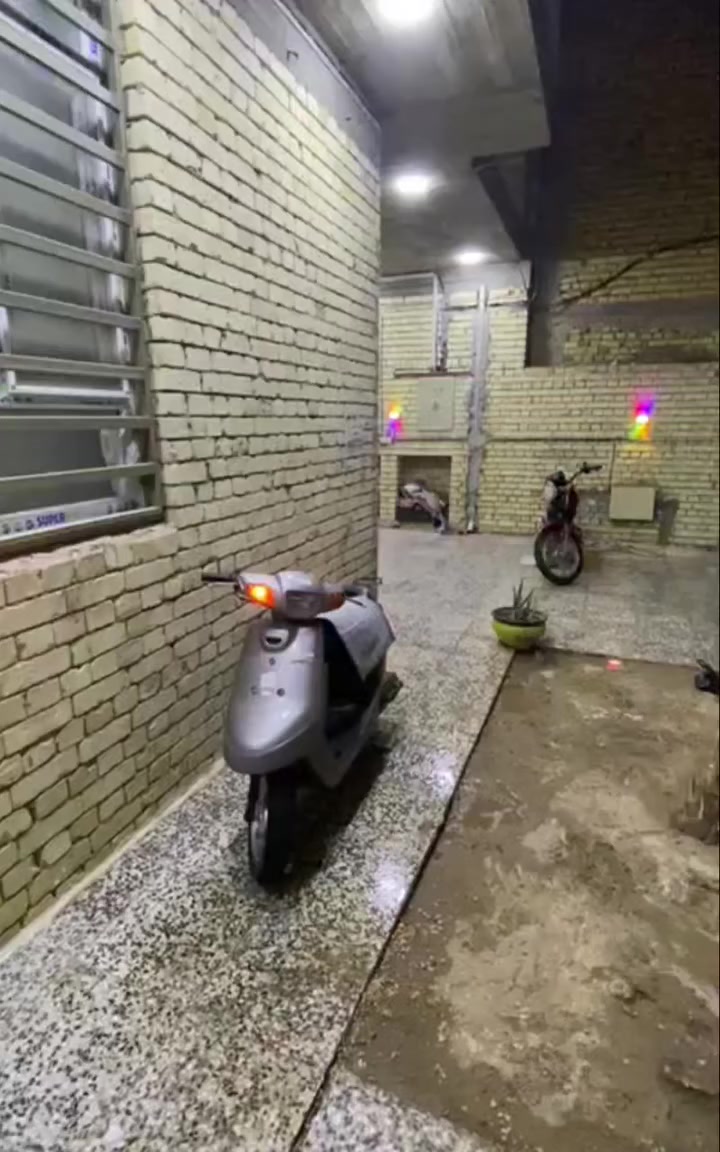 سلام عليكم 👍🏻🫆
دراجةة بطه 1999درتجه نضيفه الدراجه كلها بلادي ونضيفةةة بس الدراجه مفتوحه مره وحده يم واحد نضبوط السـعرر 500وبيها مجال مراوس ترهم بس كون نضيفه .


**إذا كنت صاحب هذا الإعلان وتريد حذفه لأي سبب، رجاءا أرسل رسالة إلى الدعم الفني**