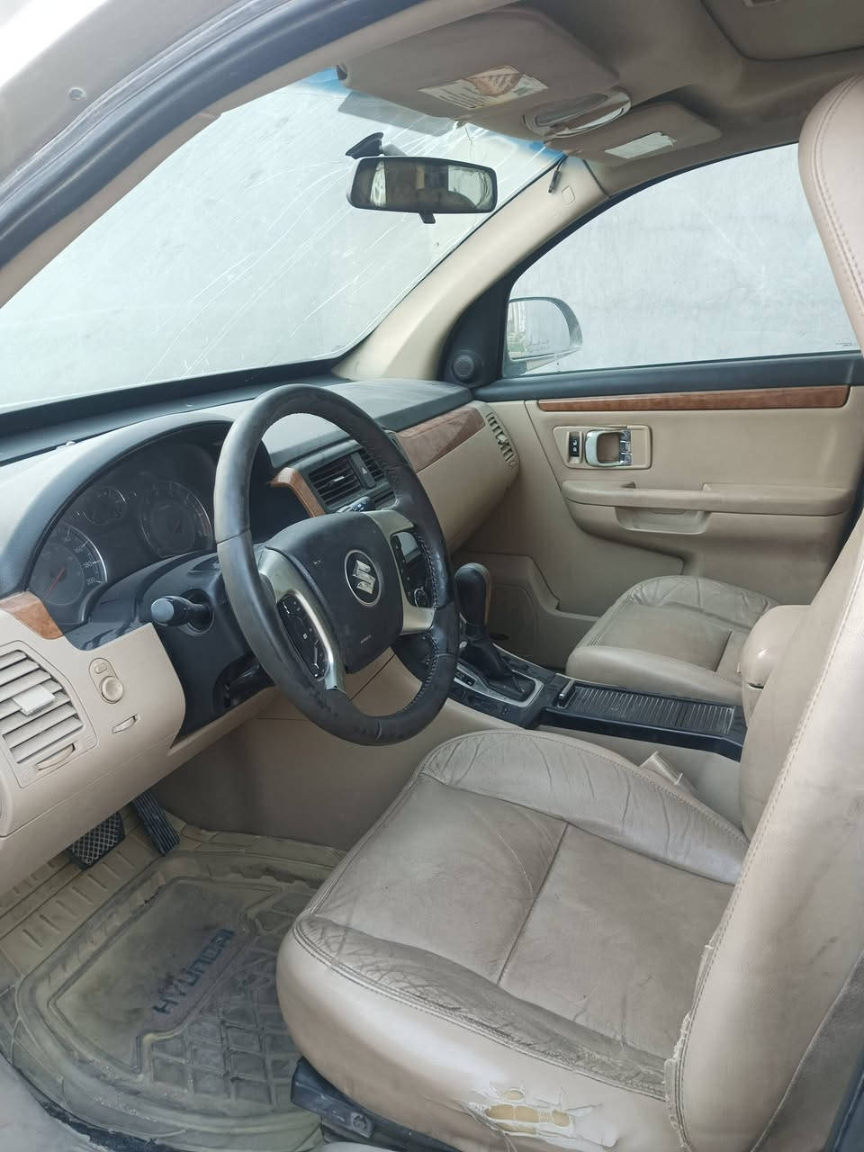 السلام عليكم ساسوكي للبيع مديل 2008 سياره جانت تشتغل وطفت ماعرف ليش ادير ما تشتغل بيعلك كوم حديد سعر 40 مكاني كربلاء حي العامل ***********//***********
