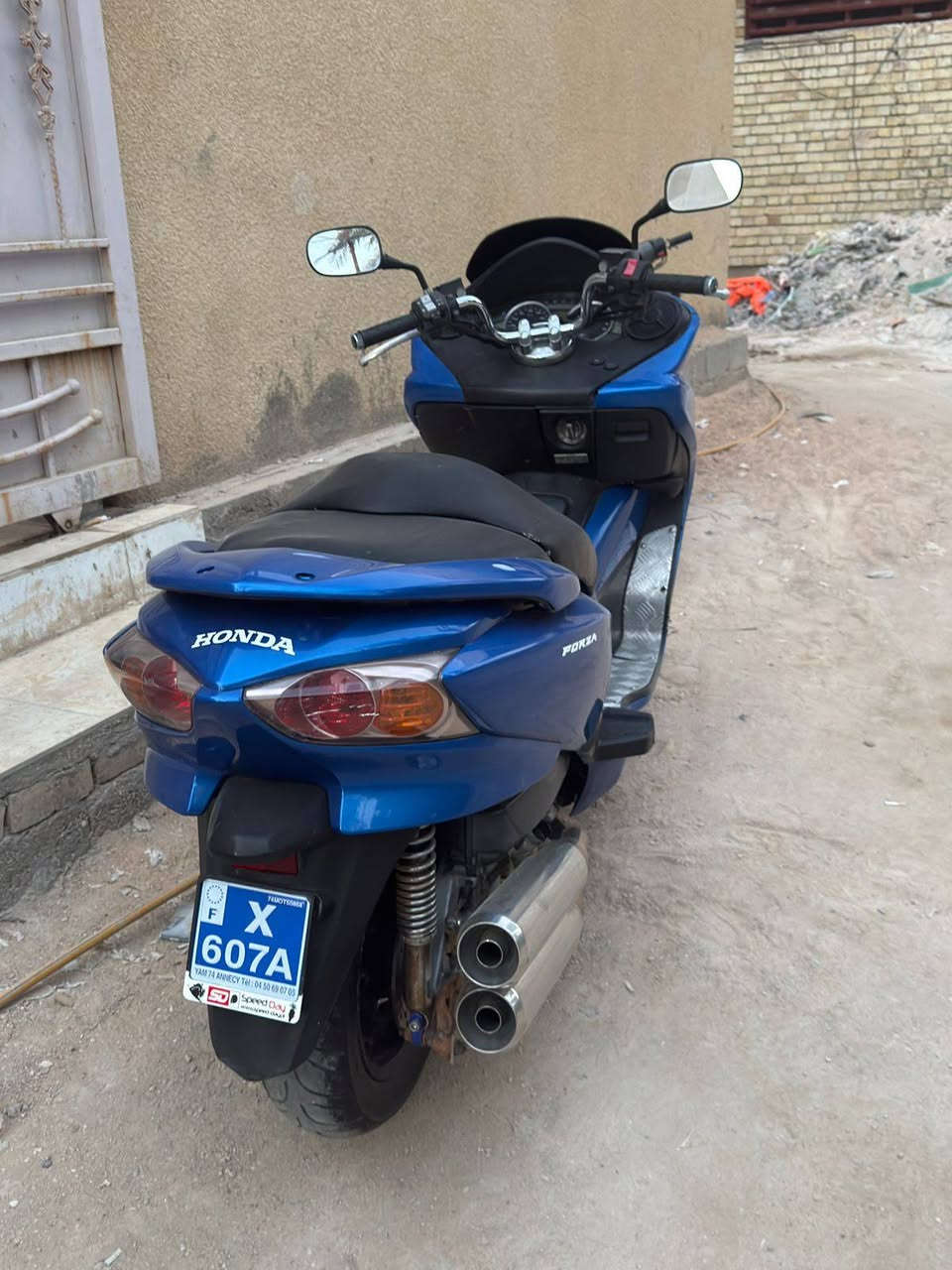 دراجة فورزا 010 للبيع الدراجه مجفته وبيها كسر بسيط بالكفر الجانبي للراغبين بالشراء تواصل علا رقم واتساب فقط ***********
