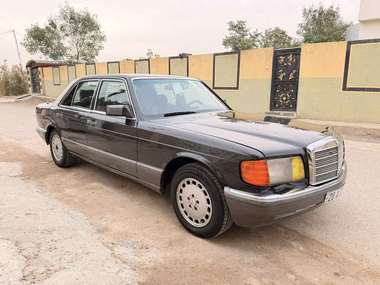 السلام عليكم
مارسيدس موديل SE300 -90بلادي عنكبوت باب قصير  كير مكينه خير من الله سياره ع بلاد مابيها اي نقص تبريد شغال باتري جديد تايرات جديده سعر 85 وبيها مجال قليل مكاني ديالى كنعان ***********
