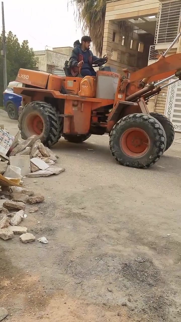 السلام علیکم کادر تفلیش الرباطات تکشیر الجدران وقلع ارضایی ورفع النقاذ بغداد فقط اتصل وبخدمتک ***********
