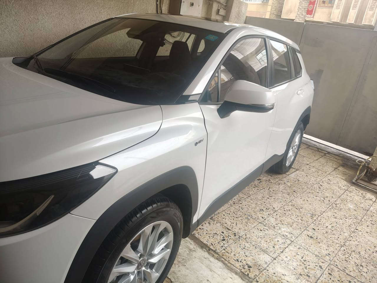 السلام عليكم
كورلا كروس 2024 صيني هايبرد محرك 2000 فتحة قطعتين يبريد كشنات مخمل كامرة خلفية رادار تحديد مسار ماشية 14800 رقم بغداد بأسمي السعر 26 مليون 

***********
