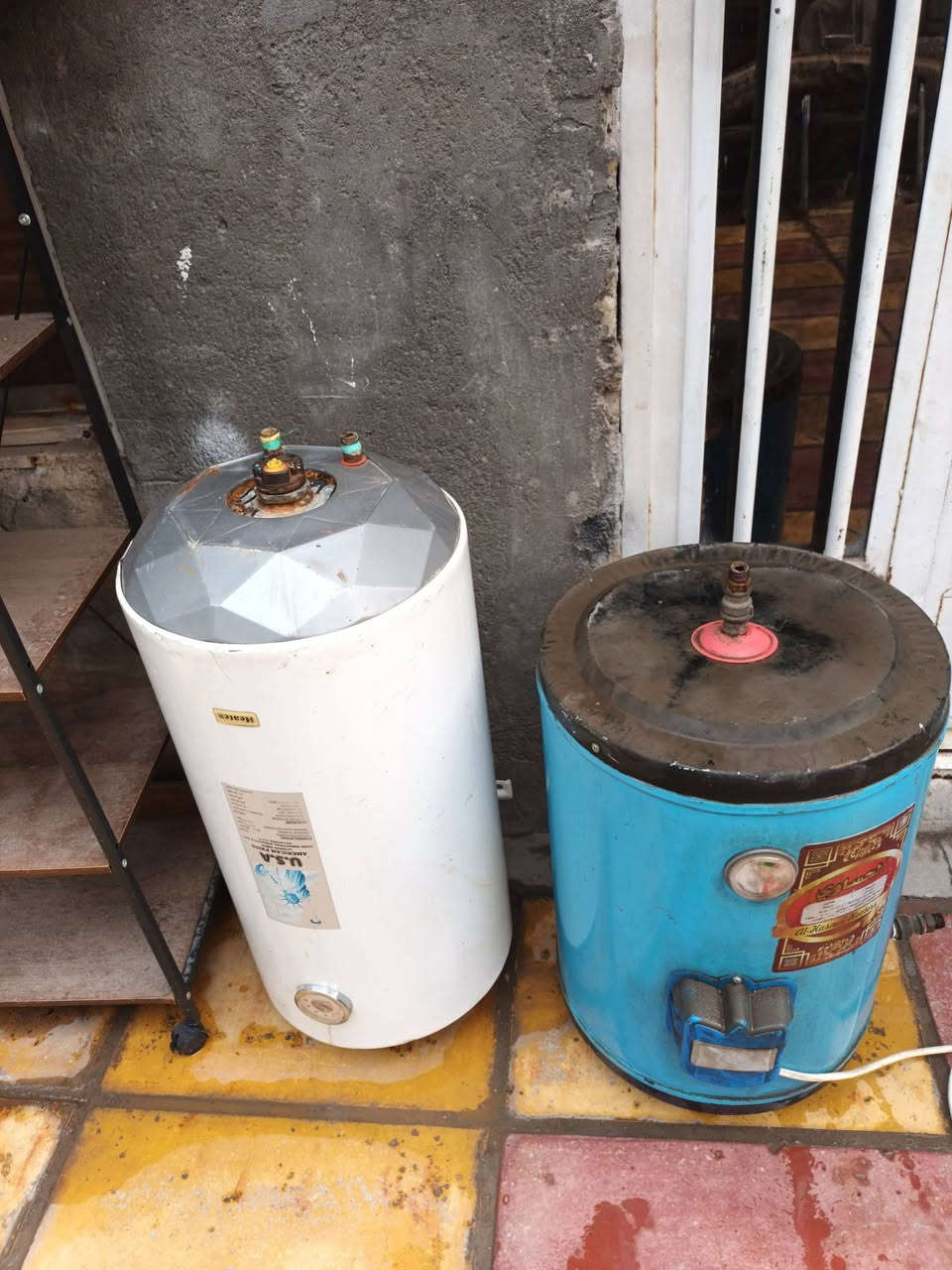 كيراتين البيع واحد ٥٠ لتر وثاني ٨٠ لتر أمريكي فوم ٤٠ الف وثاني ٣٠ الف وبيهن مجال بصيط بغداد حي الامين واتساب ***********
