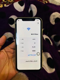 ايفون ١١ عادي ذاكرته 128 بطاريته ٨١ شاشه بيها فطور خفيفه وما مئثره ابد...