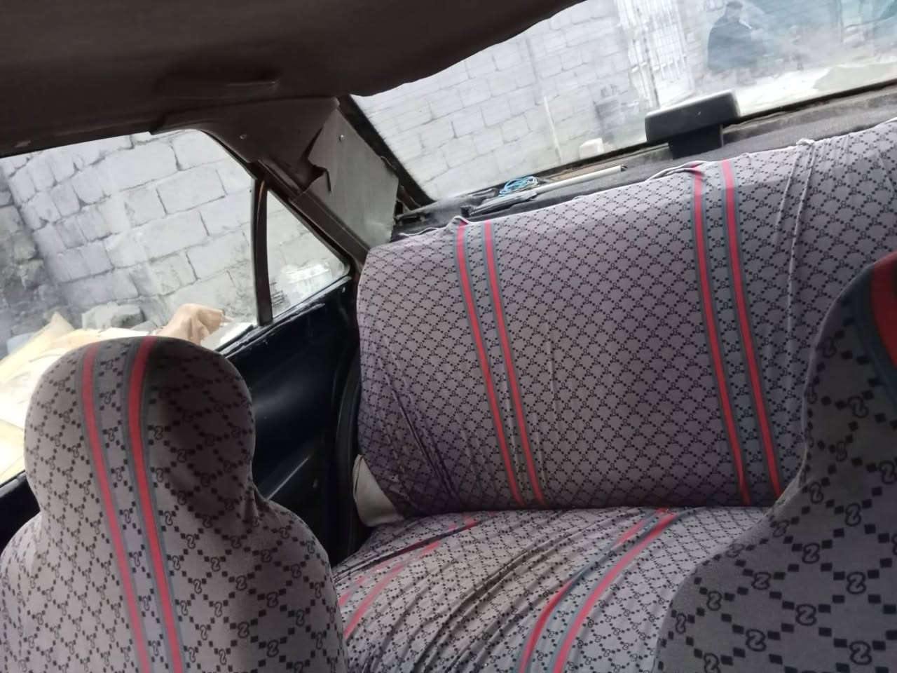 السلام عليكم سياره لبيع بيجو 405محور بيكاجو رقم بصره راعيه ماندله السعر 10وبيه مجال ***********
