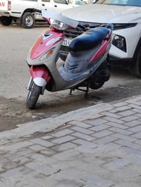 دراجة • مكينة مكفولة • نضيفه