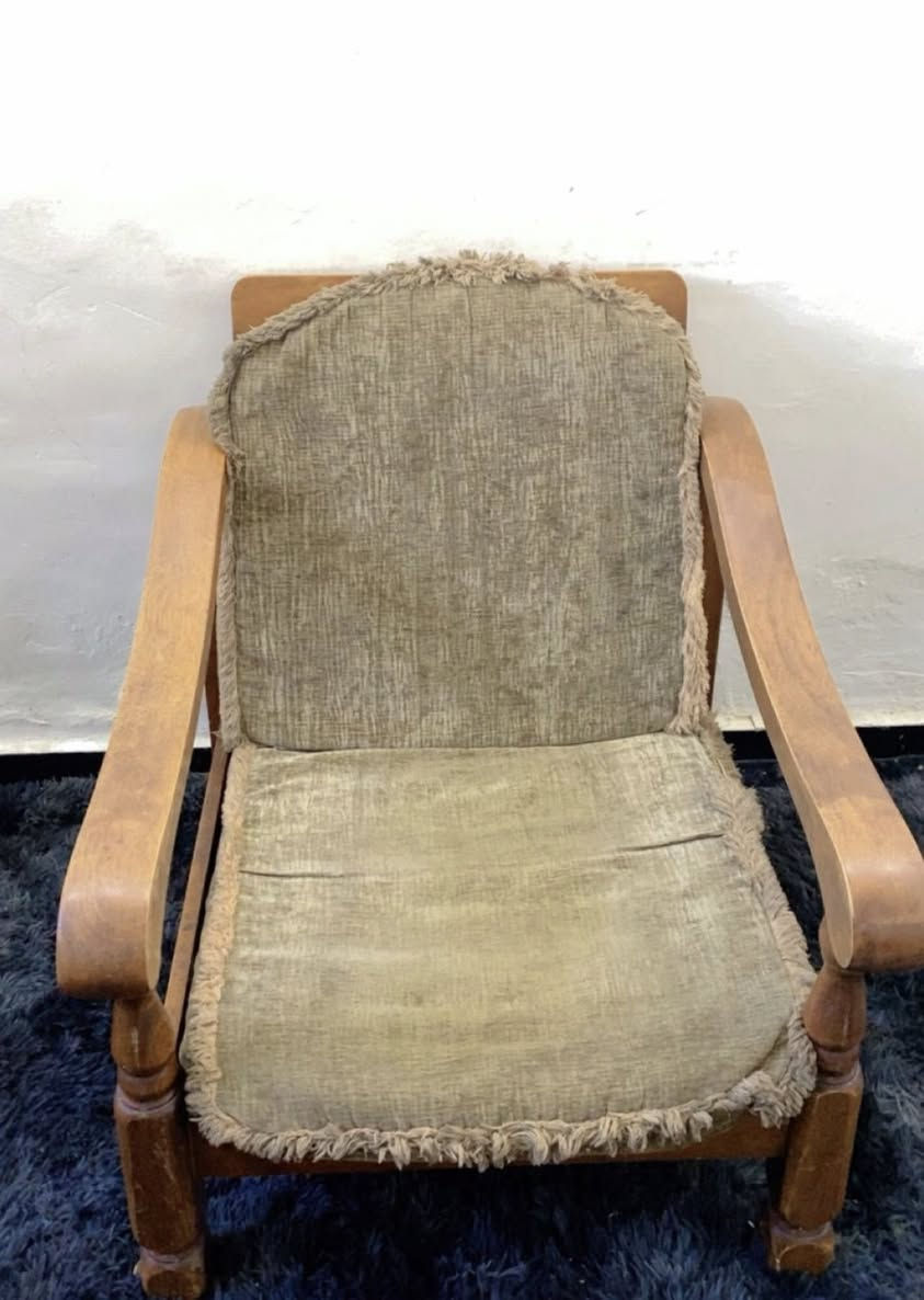 تخم خشب 7 مقاعد السعر 125 الف فقط


**إذا كنت صاحب هذا الإعلان وتريد حذفه لأي سبب، رجاءا أرسل رسالة إلى الدعم الفني**