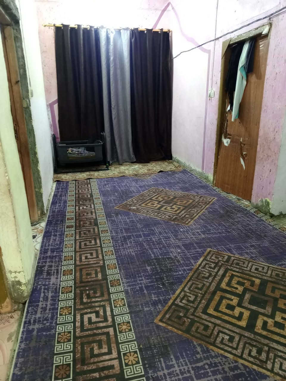 يا الله 

دار للبيع ( 200 )متر حي النداء قرب العلوه مال بيت حصموت 

متكون من 

طارمه ومطبخ واستقبال وصاله وثلاث غرف نوم اثنين جوه واحده فوك وصحيات ومنور 

السعر 100 وبي مجال للشراي

للتواصل والاستفسار اتصل او راسل خاص 
***********
***********

اخوكم ابو نور الدلال 

ادخل للحساب ناشر ابيوت اي بيت ايعجبك راسلني وتدلل 

اعرض عقارك عندنا ودع لنا التسويق 

عنوان المكتب سيد جميل شارع 20 مقابيل أسواق امير
