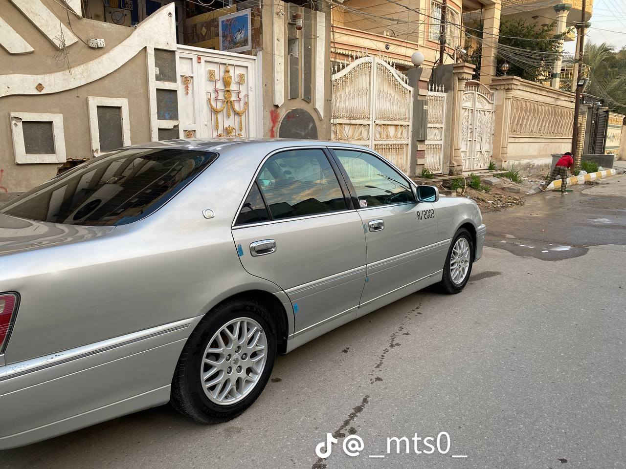 سلام عليكم ملكه قرار 48 رقم بصره انكليزي ديفور الكبير حرف (R)لون سلفري كفاله عامه يابان وعراق شرط التحويل ثاني يوم تحويل مباشر   سعر 165وبيه مجال ***********
