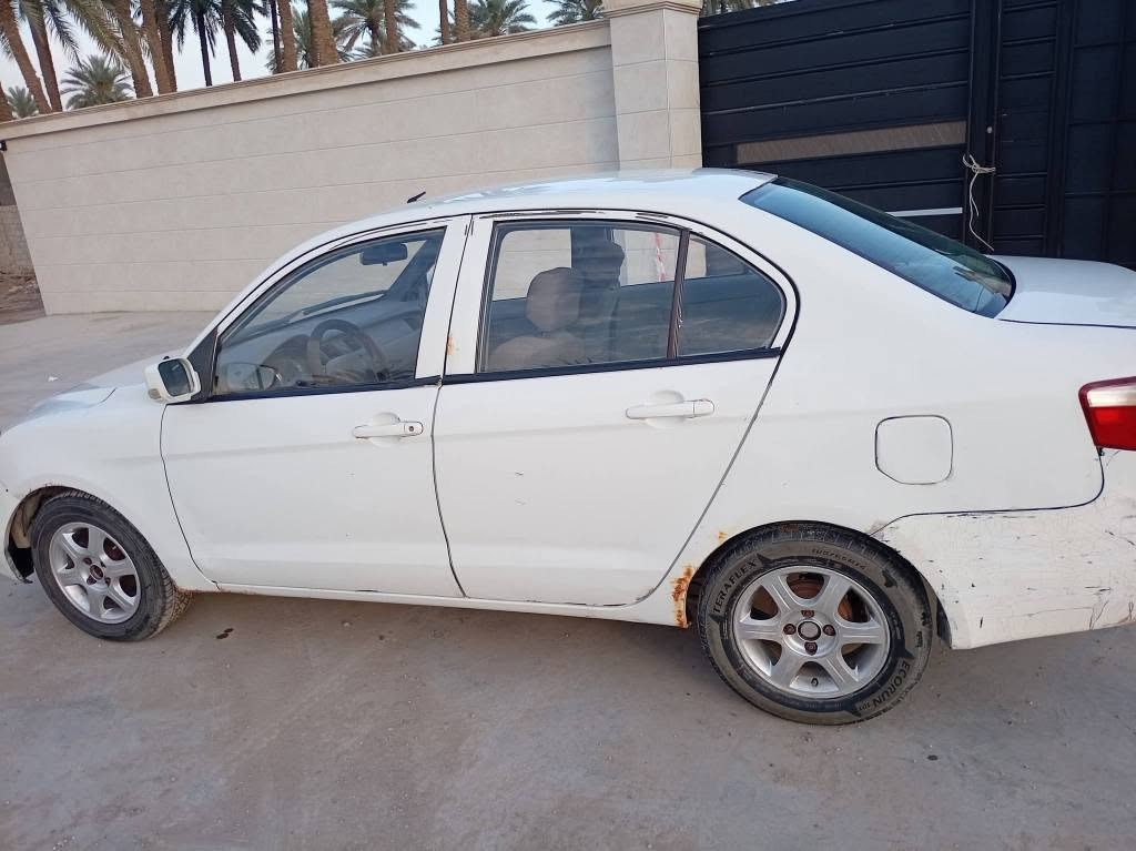 سياره فاو موديل ١٣رقم بغداد مكان السياره بابل السعر 25 وبيها مجال موبايل *********** حلة, بابل
