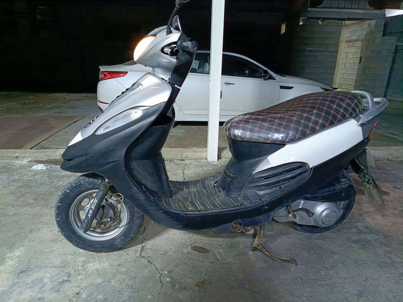 السلام عليكم  للبيع دراجه رص دراجه حلوه وبعد احلى من صوره كامله ومرتبه وكلشي شغال مكان رمادي جويبه السعر 325 وبيها مجال اتصل علرقم ممتواجد خاص ***********
