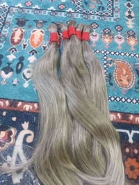 خصل شعر • شعر طبيعي • للبيع