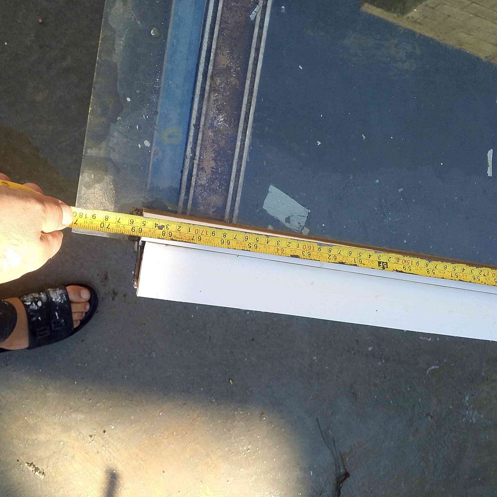 كلاورؤزنة بيعيب كامل شوشةى بيوةية
***********
