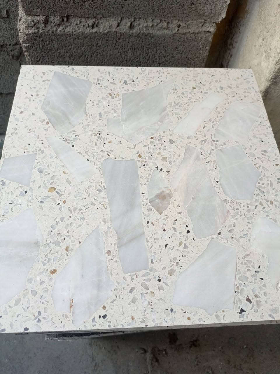 💥 عروض نارية من شركة الواثق - بغداد / الكمالية 💥
🔸 إذا تدور كاشي، مرمر، شتايكر، سندانات وحدائق...
إنت وصلت للمكان الصح ✅

🧱 كاشي موزاييك عراقي - درجة أولى - قياس 40×40
📦 السعر؟ بس 7,500 دينار شامل التوصيل 🚛

✨ كاشي مطعّم بالمرمر
✅ السعر: 11,500 دينار فقط مع التوصيل
🎨 الألوان حسب اختيارك

🔹 متوفر عدنا منتجات تخبل 👇
🌿 سندانات فخمة
🏡 قطع حدائق تفتح النفس
📜 آيات مرمر بجمال مميز
🔸 مقرنص بكل الأنواع
🪨 حجر – إزاره – مرمر – بورسلين إيفا – بلوك – شتايكر

🔥 والمفاجأة الأقوى:
شتايكر درجة أولى + توصيل بـ 3000 دينار فقط 😱

📞 للطلب والاستفسار:
📲 ***********

📍 بغداد – الكمالية

🚨 لا تفوّت الفرصة!
شير المنشور وخبر أصدقائك اللي يشتغلون بالبناء أو التشطيب
شركة الواثق.. نوصل لباب بيتك بخدمة راقية ❤️

#شركة_الواثق #مواد_بناء #بغداد #كاشي #مرمر #شتايكر #العراق
