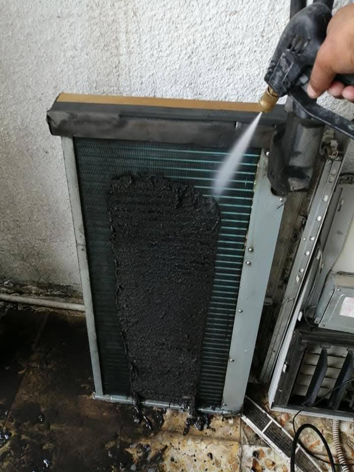 تصيب وصيانة وتنظيف السبالت
ورشة الهندسية للتبريد
شفيق ....***********
