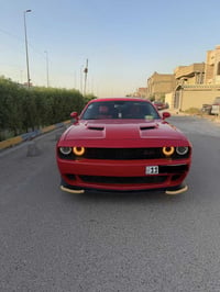 جالنجر sxt  رقم بغداد  موديل 2019  احمر اللون  ماشية 61 الف  الداخل اح...