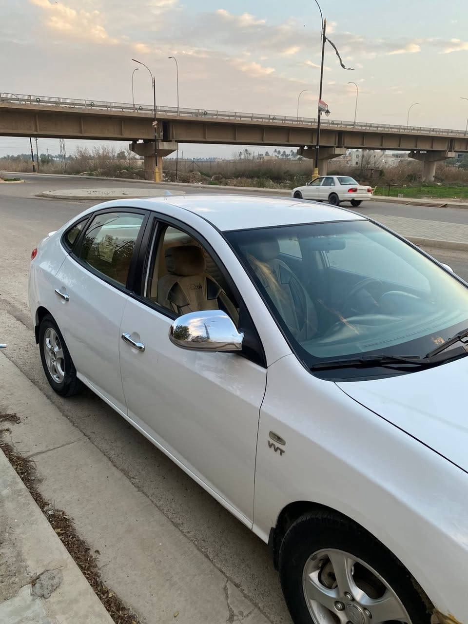 سلام عليكم
الانتره 2011 خليجي 
مكينه 1600 دكشن عالي 
رقم سليميانيه شرط لتحويل 
بيه بارد وقطعه تبديل وسونار موجود 
اي ستفسار تصال ع رقم ***********
 عنوان سياره صلاح الدين الضلوعيه
