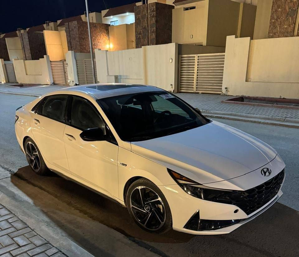 النترا N Line فول رياضي 

‏السرعة: 260 
موديل : 2022
المحرك :1600تيربو 
اللون : ابيض
المواصفات:# N Line
كير اوتو 
كشن حضن  ريكارو
كشن علامة N
كشنات كنتاره وجلد
كشنات تدفئة سايق وراكب
فتحة سقف
تحكم ستيرن نورمال وسبورت
كاميرا
اشارة ترحيب
تحديد سرعة
تحديد مسار
رادار امامي 
رادار جانبي 
رادار خلفي
قيادة ذاتية  
حساسات خلفي
نضام _ ECO
نظام _ 𝐍𝐎𝐑𝐌𝐀𝐋
نظام _ 𝐒𝐏𝐎𝐑𝐓
حادثه بنيد وجاملغ بدون ايرباك ودواخل
رقم صاحب سيارة ***********
