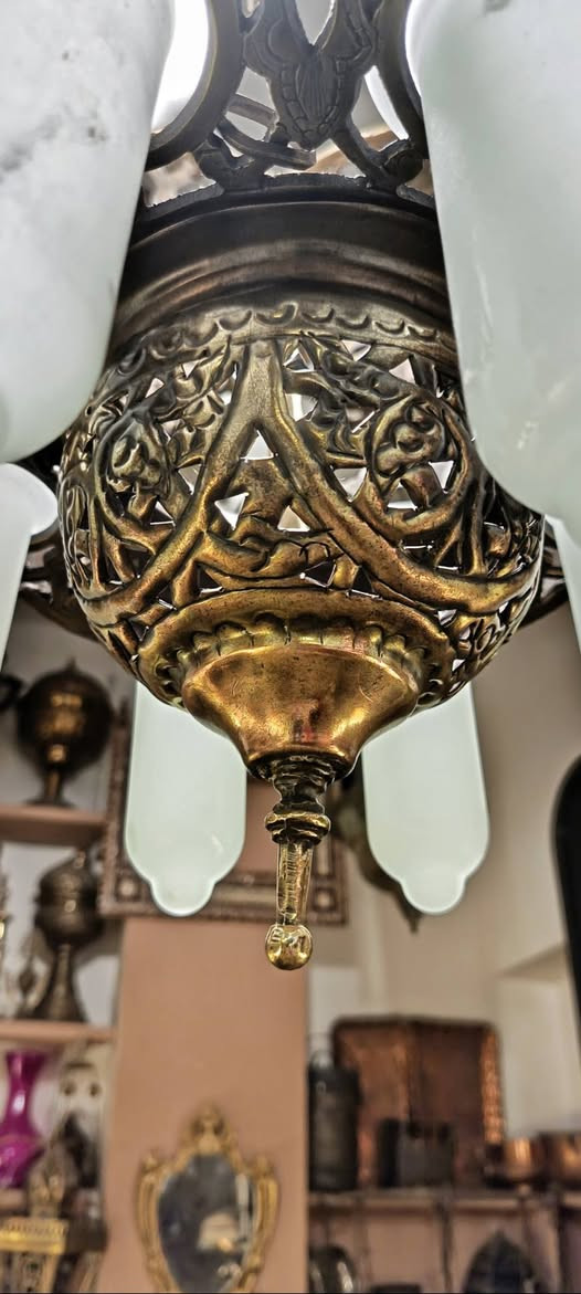 بسم الله ماشاء الله، ولا حول ولا قوه الا بالله، إنما الخير والعوض من عند الله.
............................

مساءكم سعد وهنا، رمضان كريم، قلت اهنيكم برمضان بالقمر ده.

............................

للبيع بإذن الله:

- نجفه نحاس ٣ أدوار، زجاج نفخ مصنفر، قديمه جدا جدا جدا.

................................

الحمد لله حمدا كثيرا طيبا، نحمده ونشكره على نعمه وفضله علينا.

إستمتعوا معايا، التفاصيل بالفيديو،،،،


**إذا كنت صاحب هذا الإعلان وتريد حذفه لأي سبب، رجاءا أرسل رسالة إلى الدعم الفني**