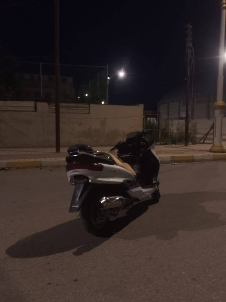 السلام عليكم ماجسته للبيع ومراوس محرك ربع تاير وره جديد تجفيت عام ماعده لكرنك معدل  وشلعه  كهربائياته شغاله چانت بس اليدات عطلت. يرادله يده  سعر خاص ناصريه مركز ***********
