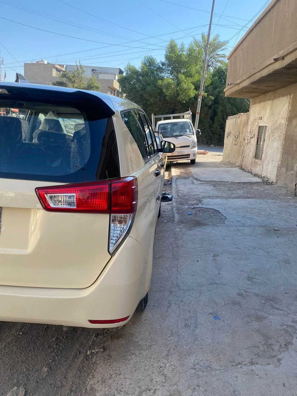 السلام عليكم تويوتا انوفا 2023 للبيع السيارة جديدة بمعنة الكلمة 7 راكب 3 قطع تبريد محركها 2700 ما عاوزها برغي السيارة خير من الله باسمي رقم بغداد انكليزي سعرها 185 وبي مجال بسيط مكاني بغداد الرصافة هـ/*********** بغداد, العراق
