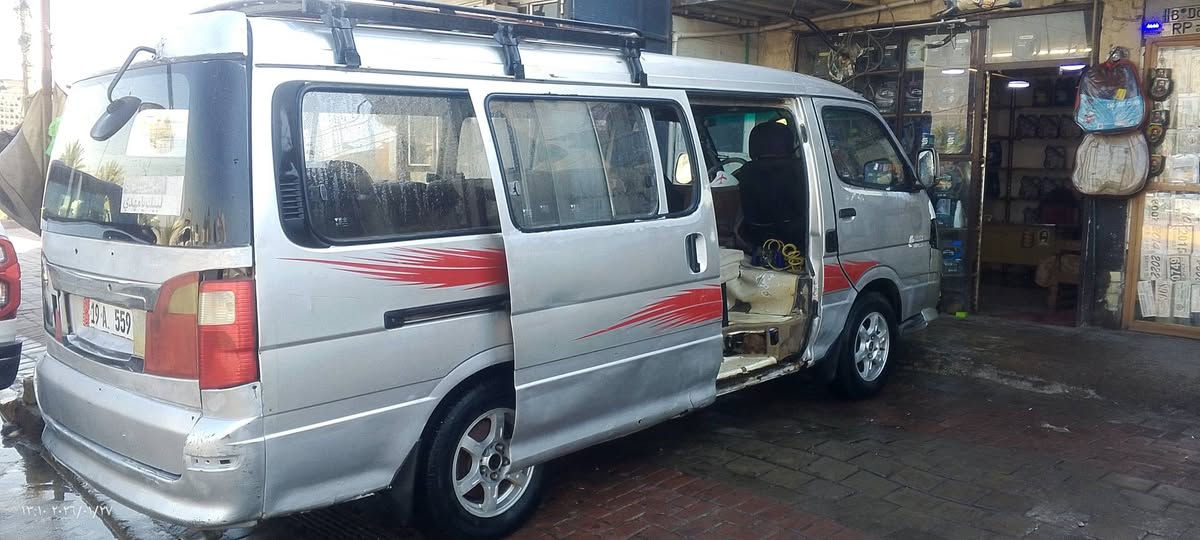 سلام عليكم فتون 12للبيع  رقم كربلاء مميز السياره جاهزه ومصفره من كلشي هزه جديده داينمو جديد راديتر جديد سلف جديد السياره جاهزه أو مال عيشه بس المكينه بيها خيط بخار أو الصدر الخلفي مو زين48 أو بيها مجال الطيبين ***********
