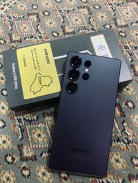 ٢٥ اس الترا • ٢٥٦ • اسود