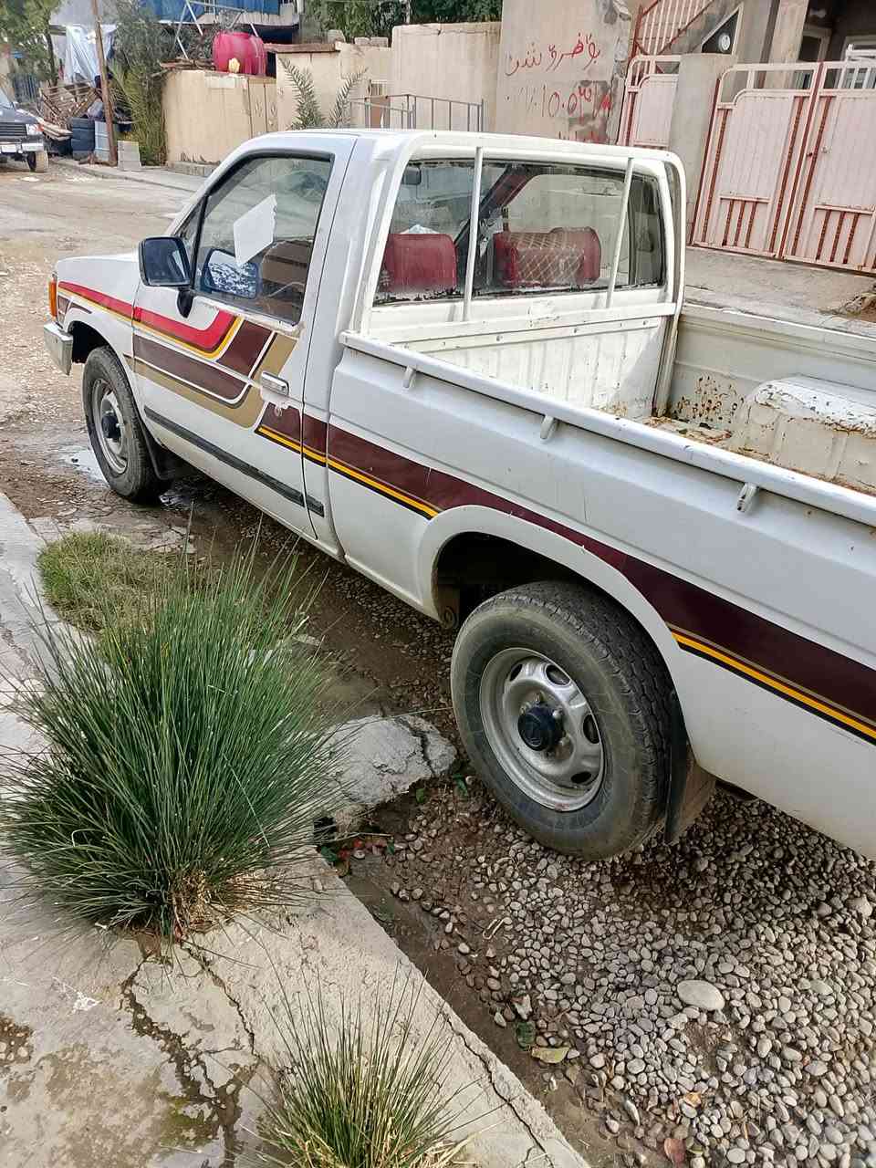 اخوان سلام عليكم بيكم نيسان للبيع موديل  88 رقم صلاح دين ماشاالله نضافه خير من الله سنويه لحد 28 شرط التحويل سعر 40ورقه بي مجال شراي موجود الرقم عنوان كفري ديالى *********** تحياتي لجميع
