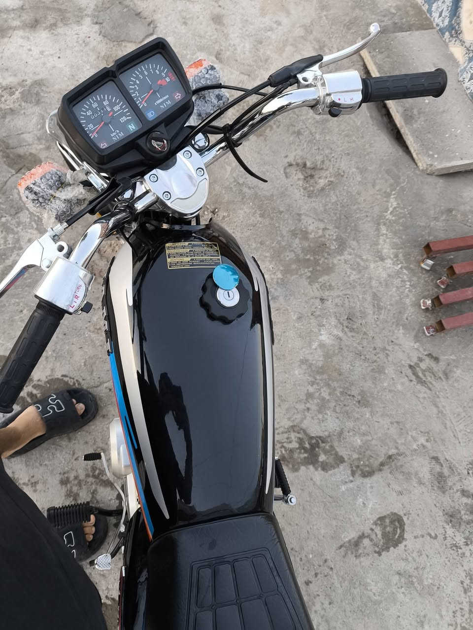 سلام وعليكم دراجه نامه موديل 2026 دراجه مصار سبوعين من نازله دراجه رمبه  شوفت عينك دراجه بعدي جديده والله ثاني مره أبدل دهنه دراجه خير من الله مكاني بغداد البياع 750 شراي يتصل ***********
