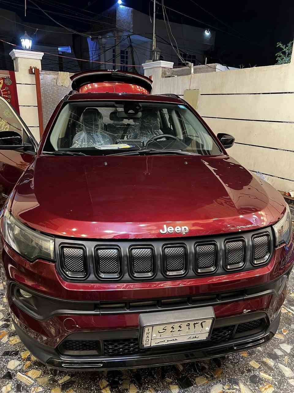 السلام عليكم جيب كومباس موديل 22 الشكل الجديد السياره.  حادثه فقط بنيد ودعاميه.   من الجاملغ الايمن للجاملغ الايسر جاكوج واحد مبيه نظاقه. فول مايوم وكفتني محرك 2400. بلادي
شاشه كبيره كامره دواره  حساسات تحكم جهتين  السعر 145 بغداد بسمي.مستعجل ع البيع.  ***********
