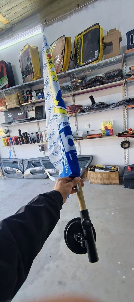 بسم الله الرحمان الرحيم .. 
يتوفر لدينا دوشمة لسيارات الصغيرة وسيارات الحمل وبنسب الاسعار 🔥 عنوان سايدين موصل كركوك مقابل قرية عمركان
رقم ***********☎
