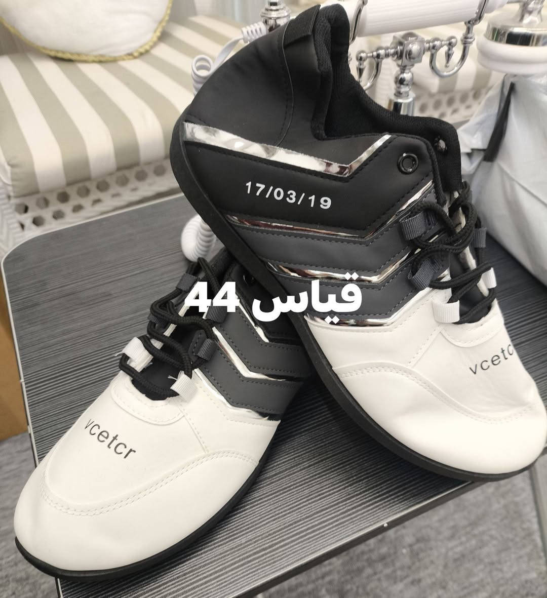 البوت سيفتي 30الف مع التوصيل اثنيناته


**إذا كنت صاحب هذا الإعلان وتريد حذفه لأي سبب، رجاءا أرسل رسالة إلى الدعم الفني**