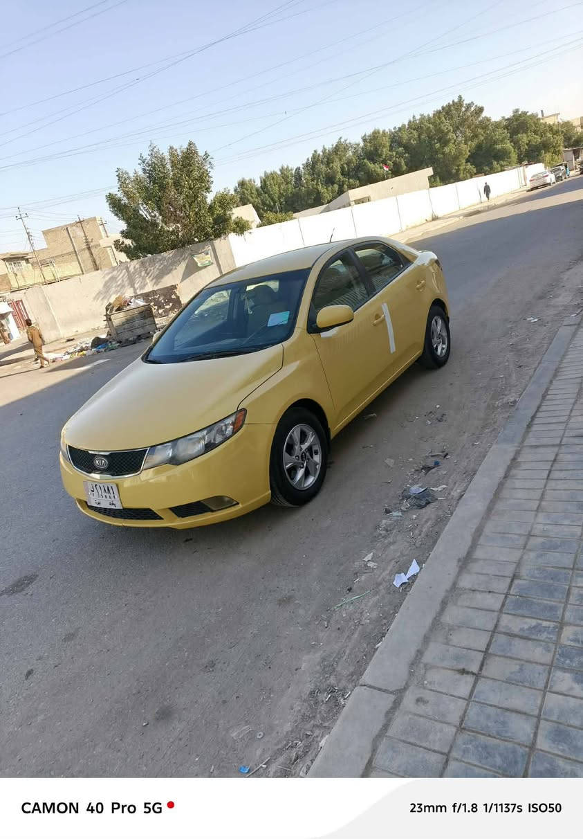 السلام عليكم
كيا فورتي موديل 2013  سياره نص فول وارد أمريكي حادثهه جاملغ  محرك 2000دوش المرغوب كير صدر  تبريد ثلج السياره تبريد ثلج تخم تاير جديد     ومكاني بغداد كير محرك مكفولات السياره جاهزه من كلشي  الشراي يتصل اني مكلف السعر86مجال بصيط مكان السياره بغداد الرصافة‏‪‏‪***********
