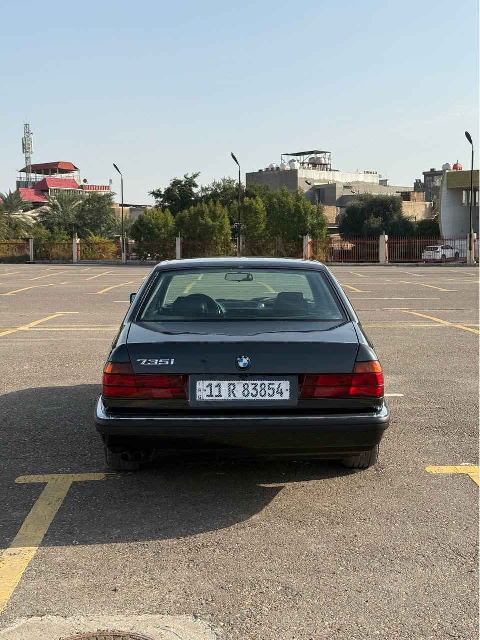 بيع او مراوس حسب القناعه 
BMW 735i موديل 1991
وارد يابان ،، السياره جانت جارده واني صبغتها قبل شهر مكفوله من اي ضربه او خياس ،، السياره كلها على البلاد
عليها ادامه كامله ،، محرك وكير جدد ،، صدر امامي خلفي جديد تخم تاير جديد ،، كلشي بيها شغال ،، رقم بغداد دولي بأسمي ،، المكان بغداد حي الجامعه السعر 75 ورقه
*********** بغداد, العراق
