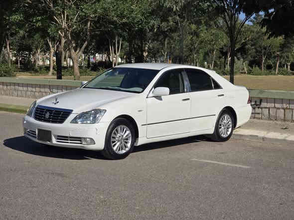 2005
مووس 
گيروو مةكينة بجووك 180 
2دووگمة 
شاشة 
تةبريت ساردووگةرم بةسراوة 
سعري 59مةجاليكي كةم 
شوين كةلار 
***********
