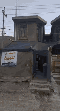 مشتمل 100 م للبيع موقعه حي العسكري الشارع المقابل لصيدلية 80 النموذجية 
للاستفسار 
***********‬
***********
