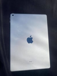 ايباد جيل تاسع ذاكرة ٦٤  نضافة فول استخدام دراسة   شرط مكفولة كفاله عا...