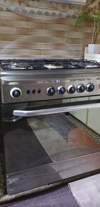 طباخ افريش • ٦٠×٨٠ • فرن شغال