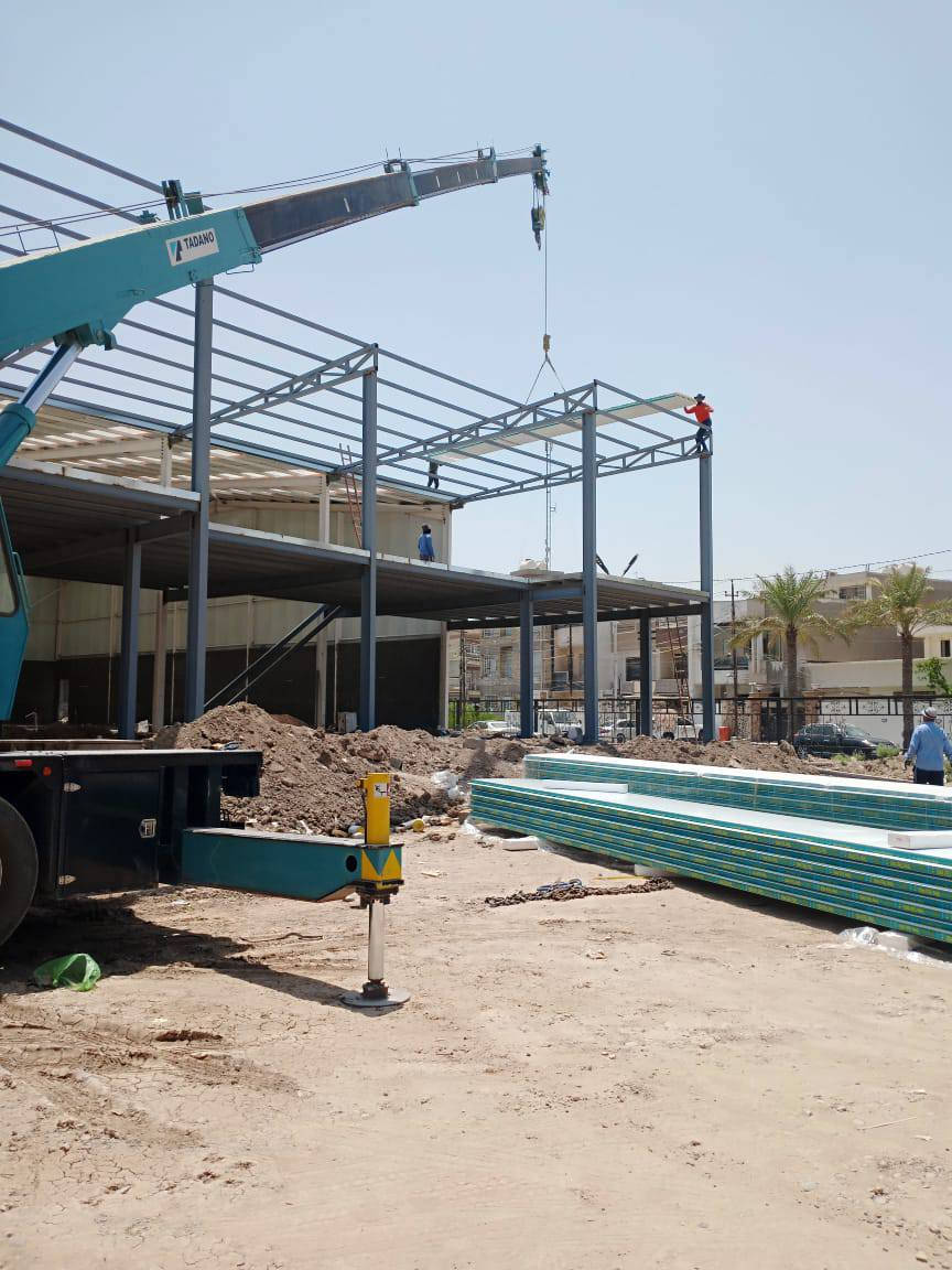 نعمل جميع انواع الحداده
جملونان طبكات هياكل حديد 
صقايف كيس بان 
كرفانات 
دروجه 
كل انواع الحداد
وهاي صوري ملك اليه واعمالي خاصه كله
***********
